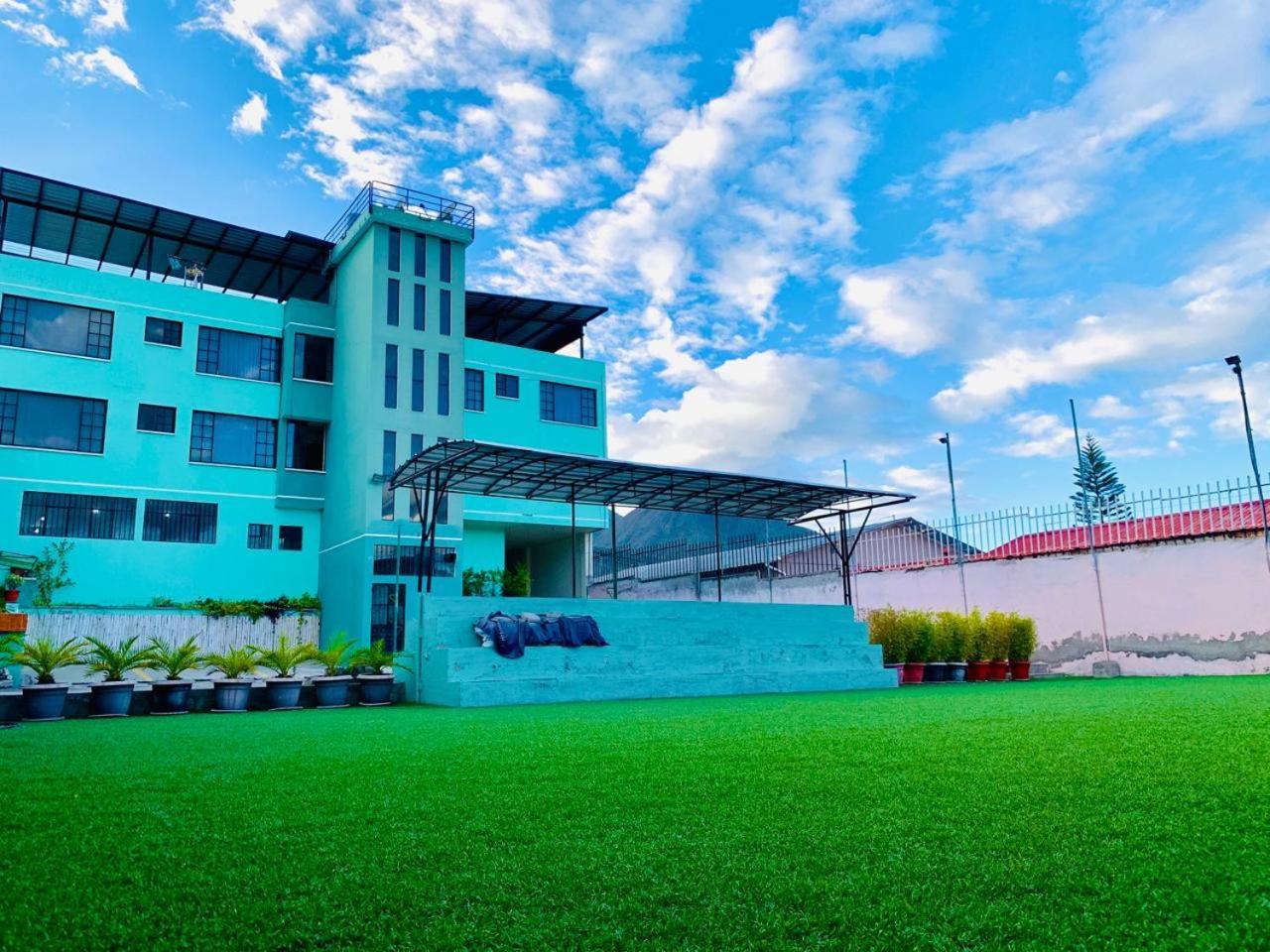 Dos Hemisferios Hotel Кито Екстериор снимка